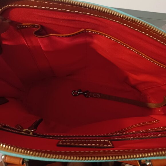 DOONEY & BOURKE SORRENTO ZIP ZIP SACHEL PURSE. - Picture 7 of 9